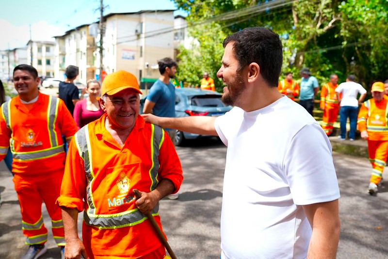 Prefeito-Renato-Junior-destaca-trabalho-de-15-mil-garis-e-reforca-conscientizacao-para-manter-Manaus-limpa-3